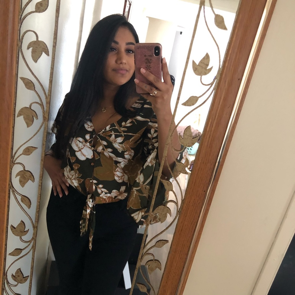 Meet your Posher, Maria